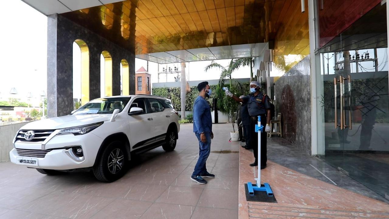 The Imperial Grand Hotel Ujjain Exterior foto